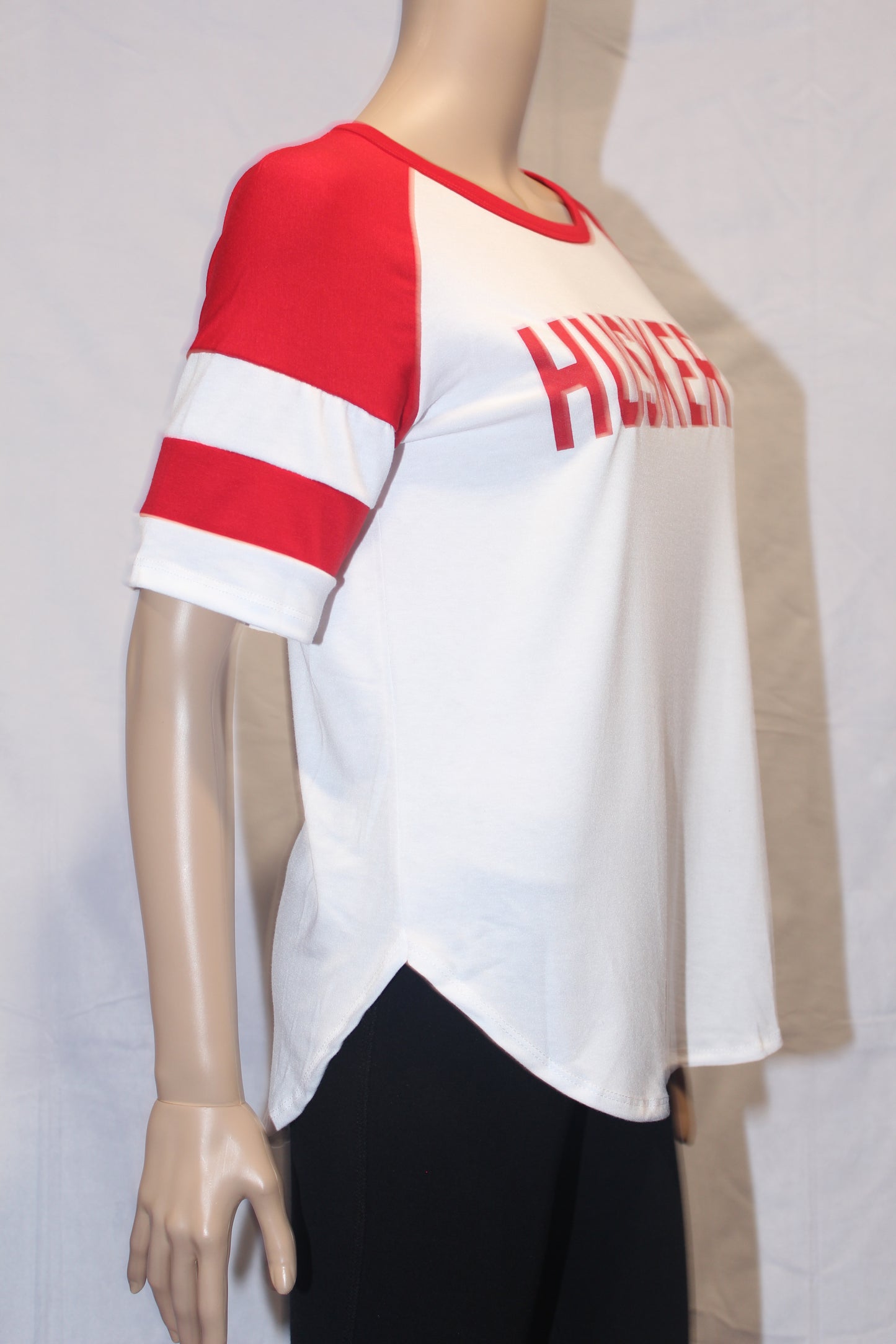 HUSKERS - Short Sleeve PIKO Top